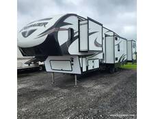 2019 Prime Time Crusader 337QBH Fifth Wheel at Hopper RV STOCK# 003093