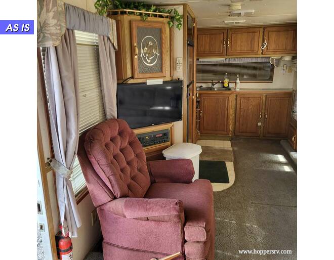 1992 Carriage Carri-Lite 633RKS EMERALD Fifth Wheel at Hopper RV STOCK# consignment17 Photo 10