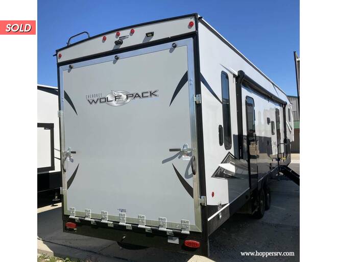 2021 Cherokee Wolf Pack Toy Hauler 315Pack12 Fifth Wheel at Hopper RV STOCK# 002492 Photo 6