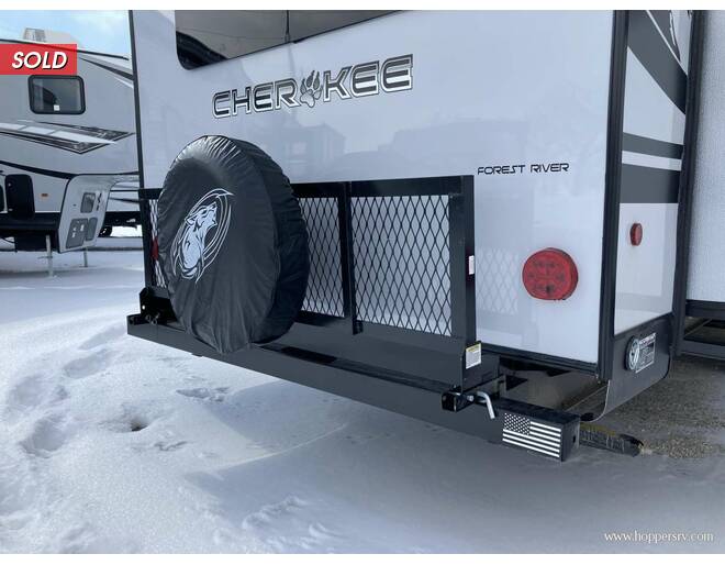 2021 Cherokee 306MM Travel Trailer at Hopper RV STOCK# 002528 Photo 7