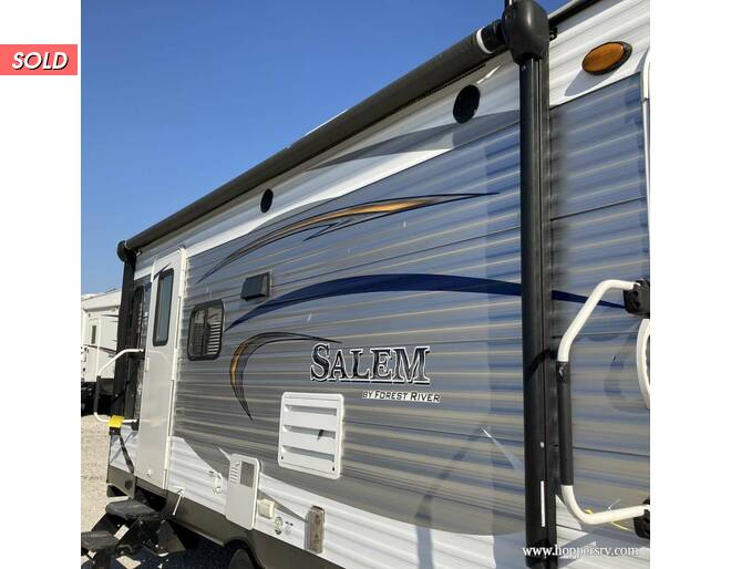 2016 Salem 28RLDS Travel Trailer at Hopper RV STOCK# 002541 Photo 8