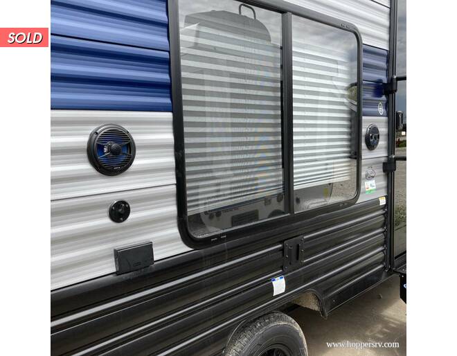 2021 Cherokee Wolf Pup 16FQ Travel Trailer at Hopper RV STOCK# 002543 Photo 8