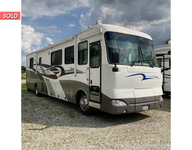 2003 Tiffin Motorhomes Phaeton Freightliner 38GH Class A at Hopper RV STOCK# Consignment3 Exterior Photo