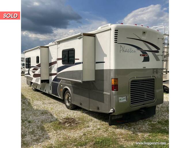 2003 Tiffin Motorhomes Phaeton Freightliner 38GH Class A at Hopper RV STOCK# Consignment3 Photo 4