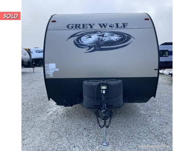2019 Cherokee Grey Wolf 23MK Travel Trailer at Hopper RV STOCK# cons Photo 25