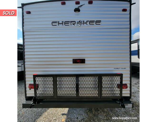 2022 Cherokee 294GEBG Travel Trailer at Hopper RV STOCK# 002758 Photo 9