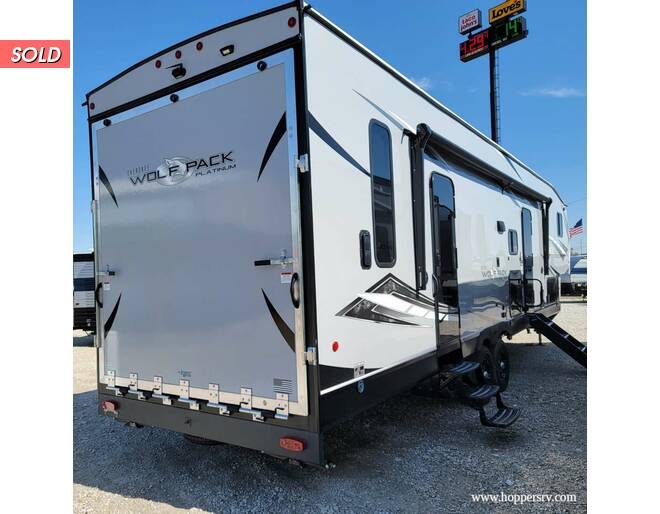 2022 Cherokee Wolf Pack Toy Hauler 315Pack12 Fifth Wheel at Hopper RV STOCK# 002777 Exterior Photo