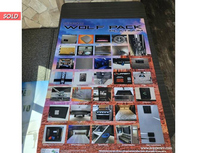 2022 Cherokee Wolf Pack Toy Hauler 365PACK16 Fifth Wheel at Hopper RV STOCK# 002831 Photo 13