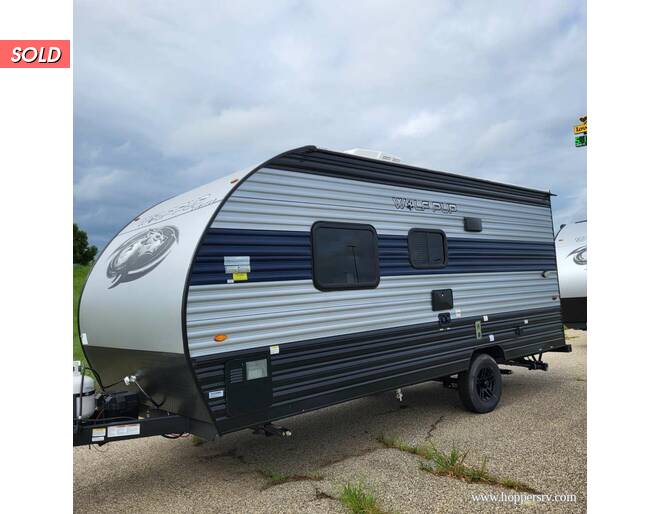 2022 Cherokee Wolf Pup 16FQ Travel Trailer at Hopper RV STOCK# 002824 Photo 2