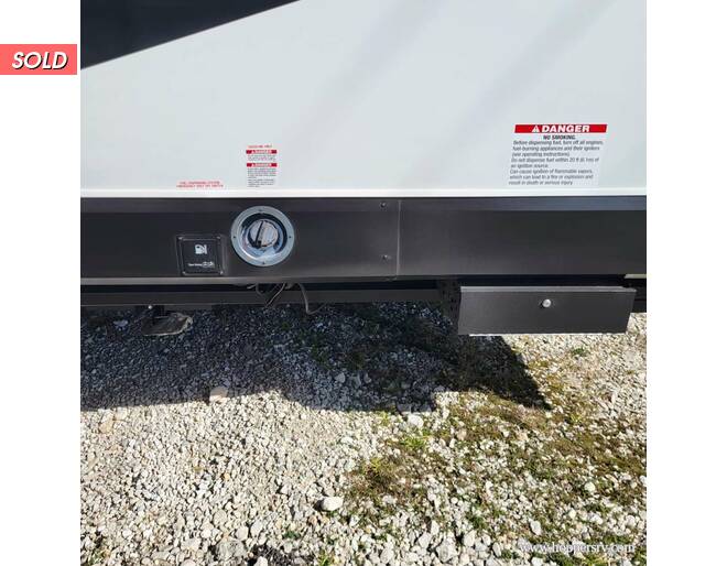 2023 Cherokee Wolf Pack 345PACK14.5 Fifth Wheel at Hopper RV STOCK# 002869 Photo 6