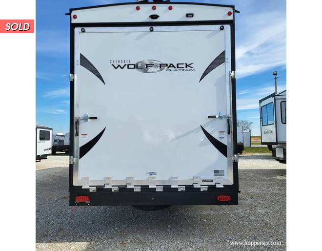 2023 Cherokee Wolf Pack 315Pack12 Fifth Wheel at Hopper RV STOCK# 002875 Photo 5