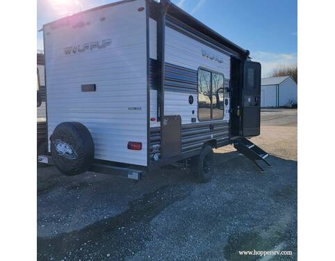 2023 Cherokee Wolf Pup 16FQ Travel Trailer at Hopper RV STOCK# 002997 Photo 4