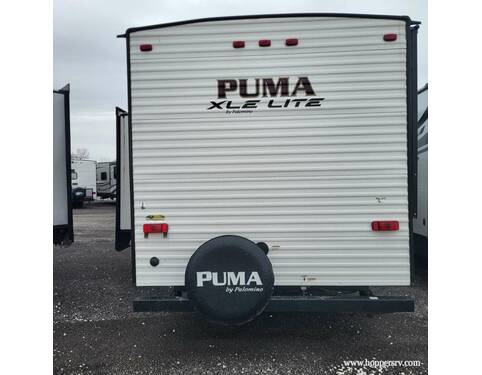 2019 Palomino Puma XLE Lite 27RBQC Travel Trailer at Hopper RV STOCK# 003004 Photo 3
