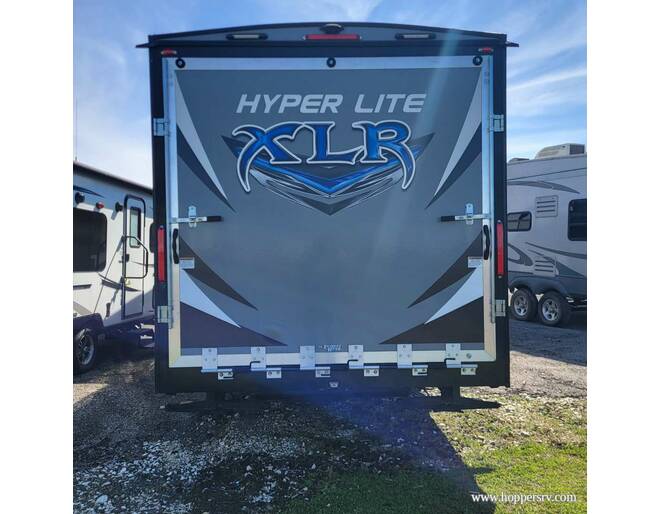 2019 XLR Hyper Lite Toy Hauler 29HFS Travel Trailer at Hopper RV STOCK# 003009 Photo 4