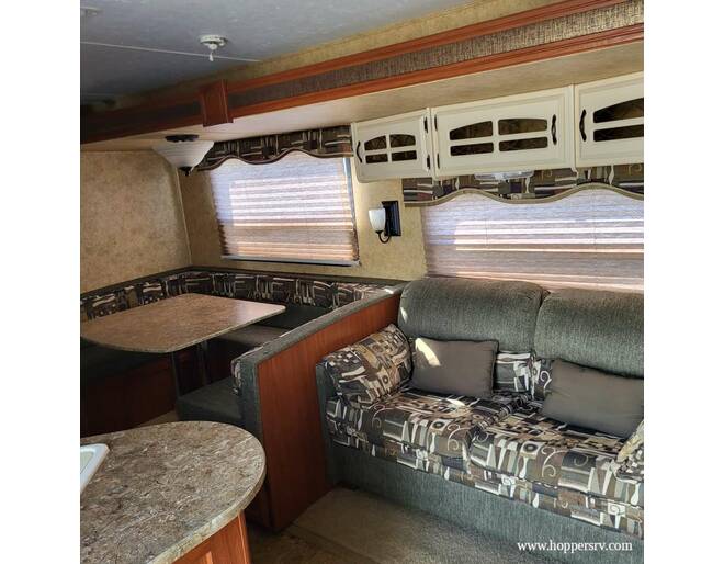 2010 Keystone Outback Sydney Edition 310BHS Travel Trailer at Hopper RV STOCK# consignment13 Photo 6