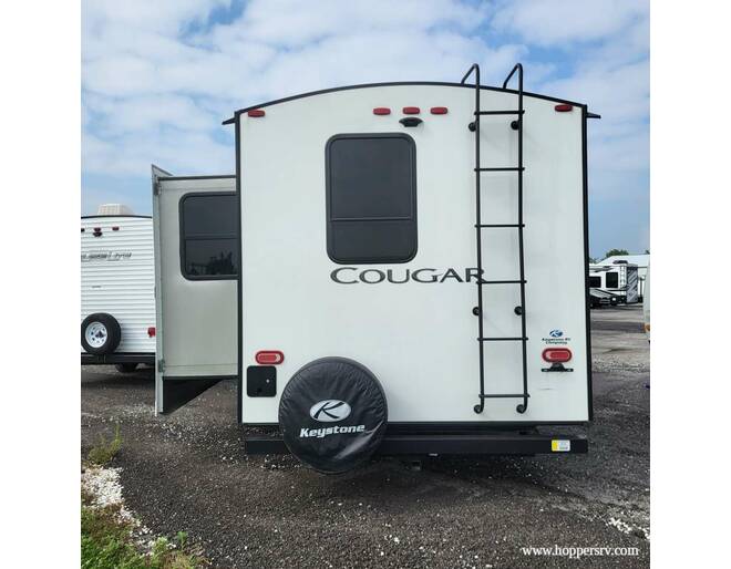 2020 Keystone Cougar Half-Ton 30RKD Travel Trailer at Hopper RV STOCK# consignment14 Photo 3