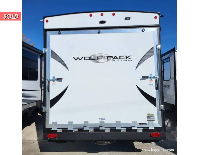 2024 Cherokee Wolf Pack Toy Hauler 26PACK15 Travel Trailer at Hopper RV STOCK# 003055 Photo 3